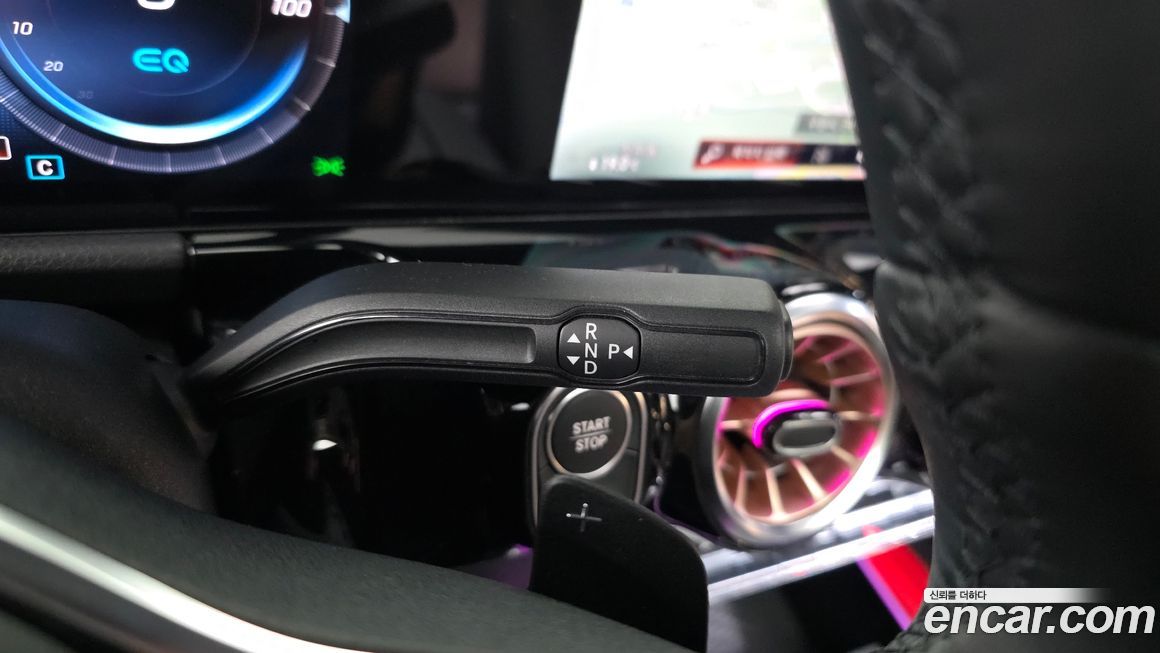Mercedes-Benz EQA 2023