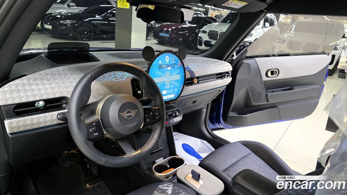 Mini Cooper Convertible 2025
