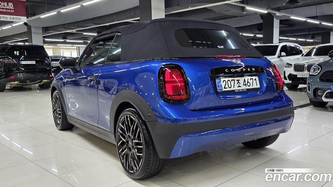Mini Cooper Convertible 2025