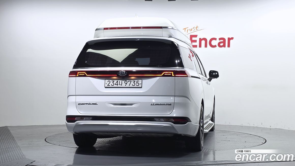 Kia Canival 2021