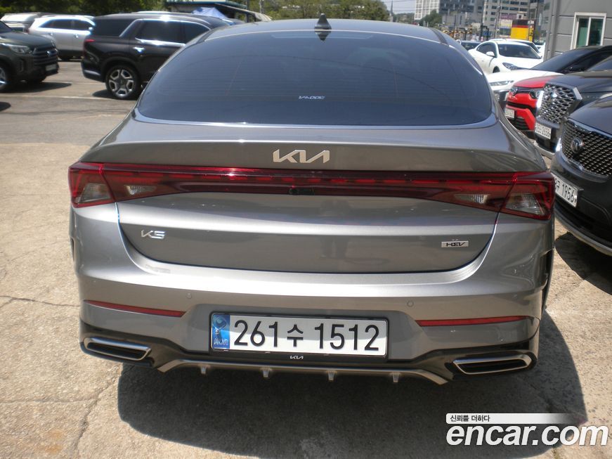Kia K5 2023