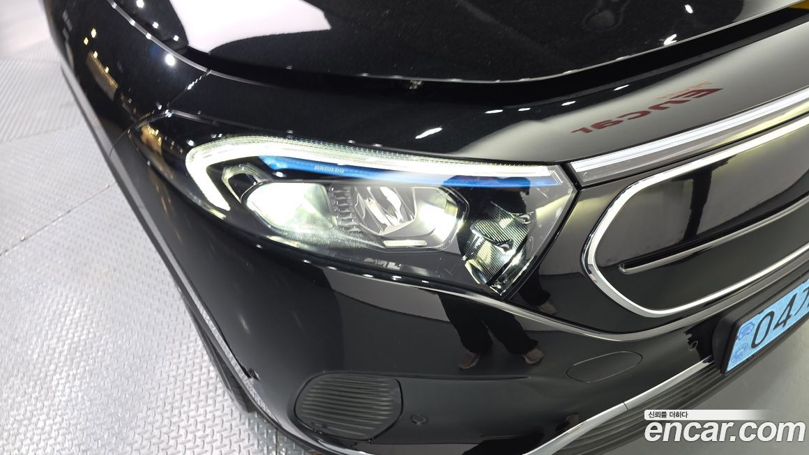 Mercedes-Benz EQA 2023