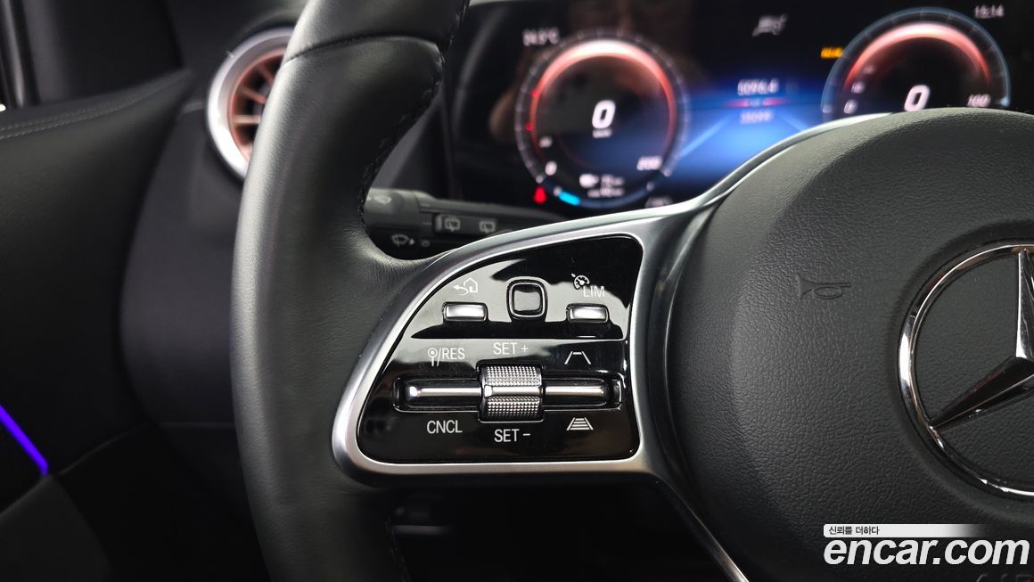 Mercedes-Benz EQA 2023