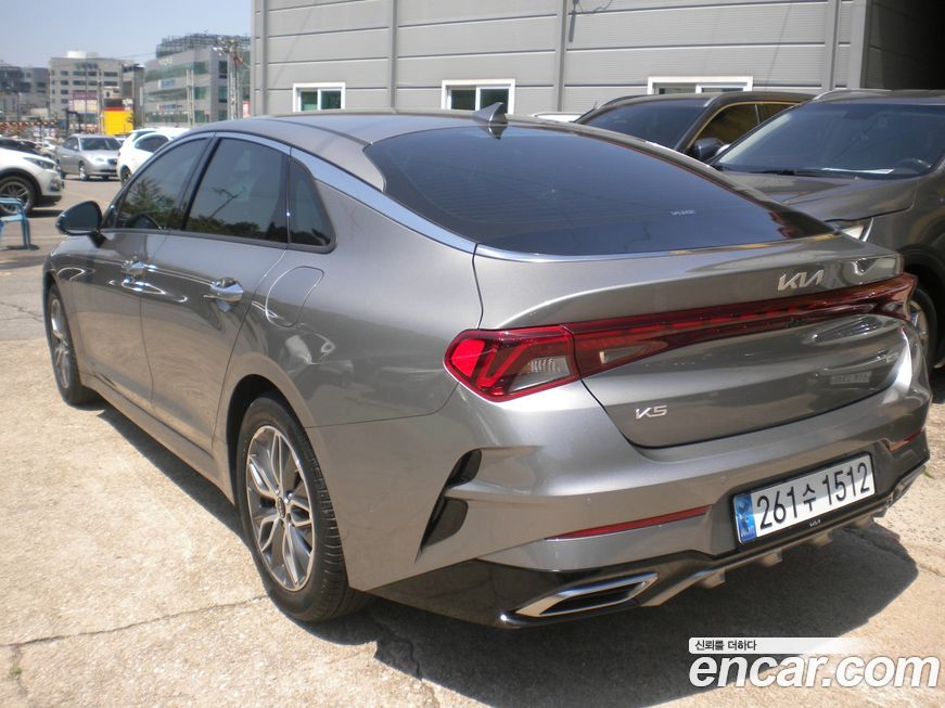 Kia K5 2023