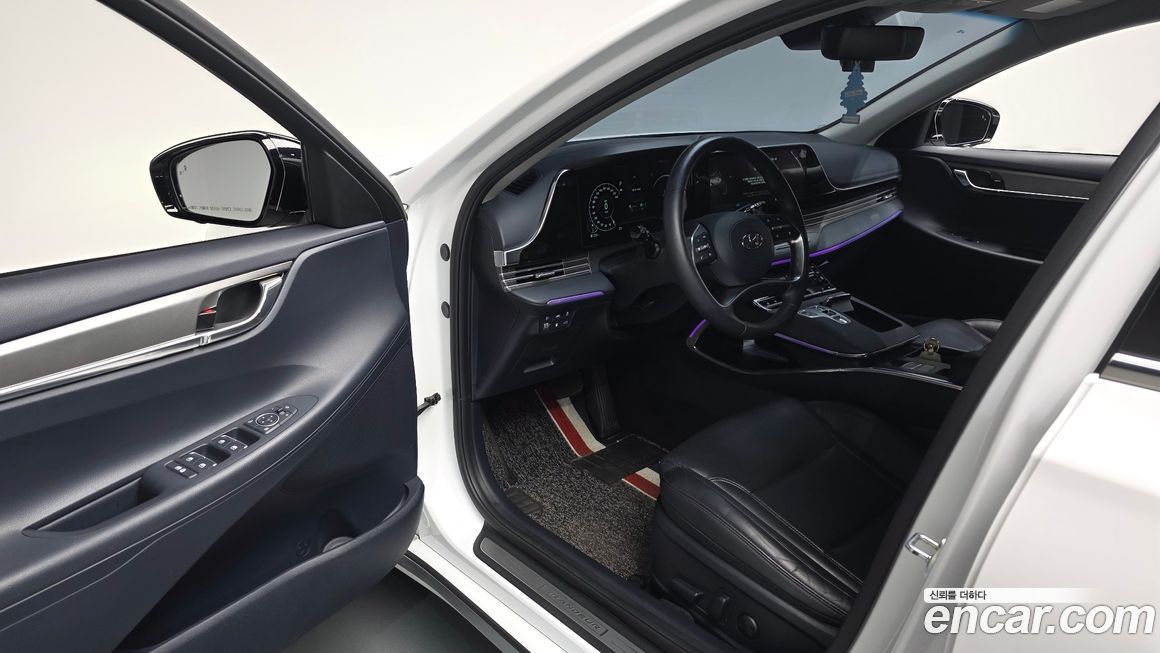 Hyundai Grandeur 2021