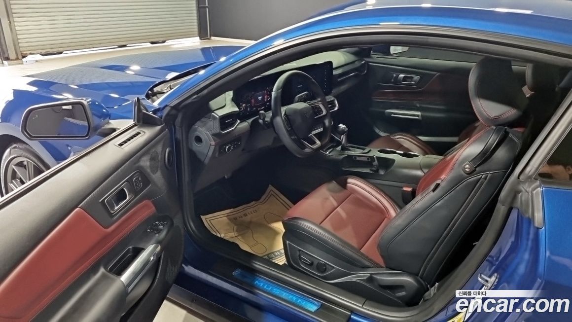 Ford Mustang 2025