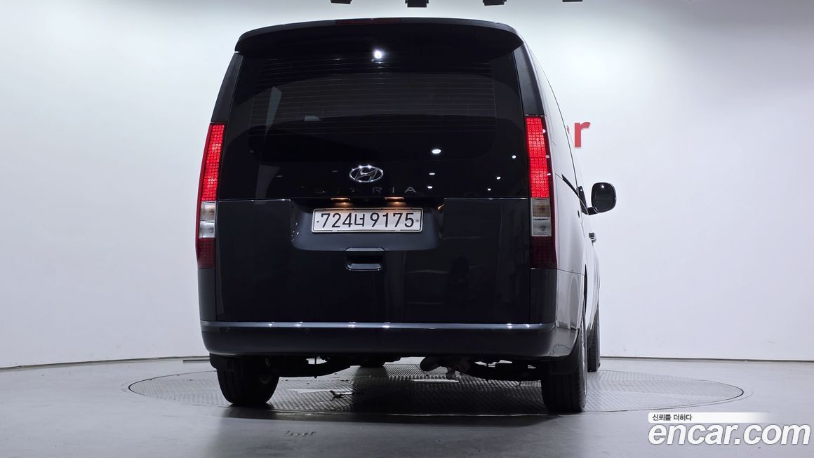 Hyundai Staria 2022