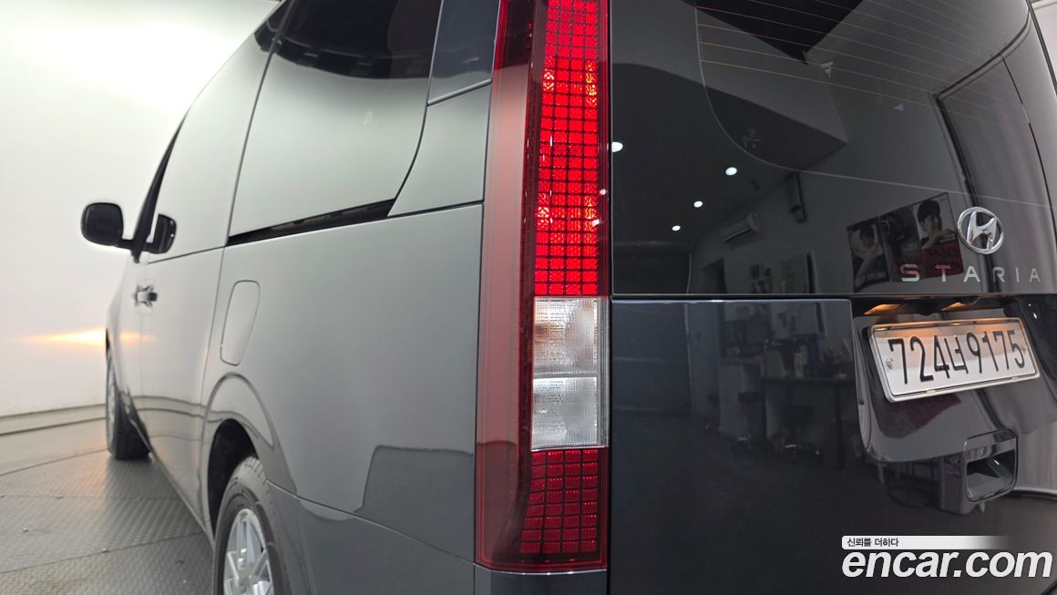 Hyundai Staria 2022