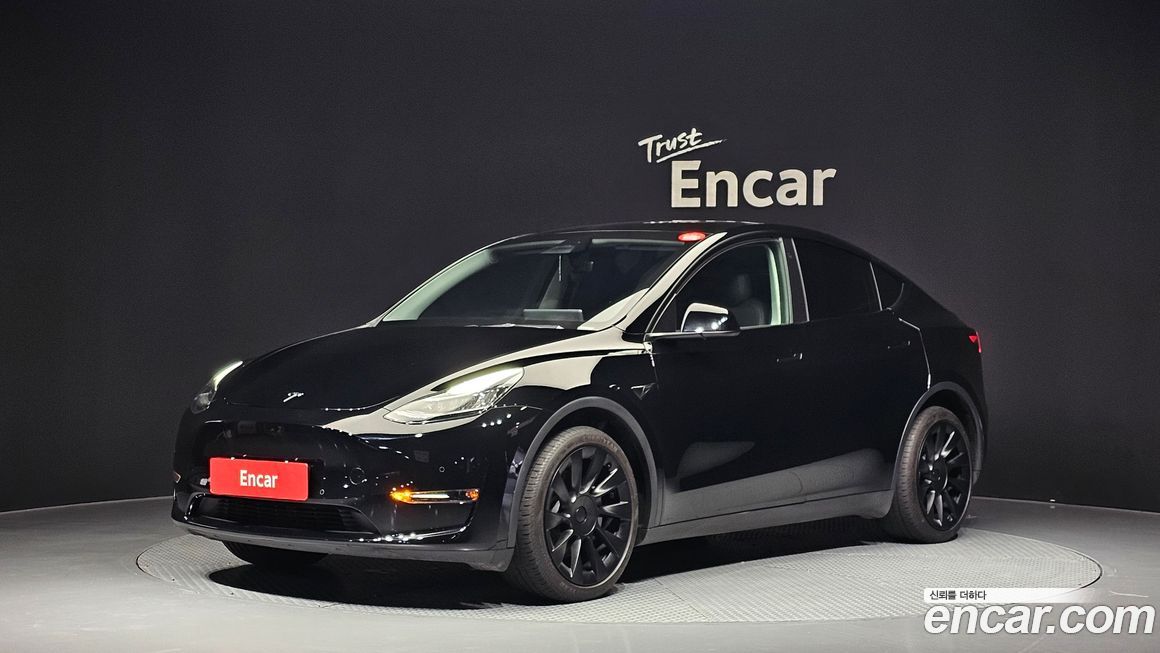 Tesla Model Y 2022
