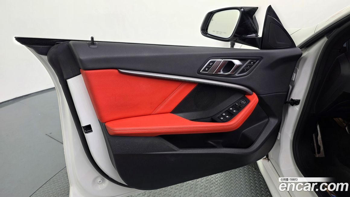 BMW 2-Series 2021