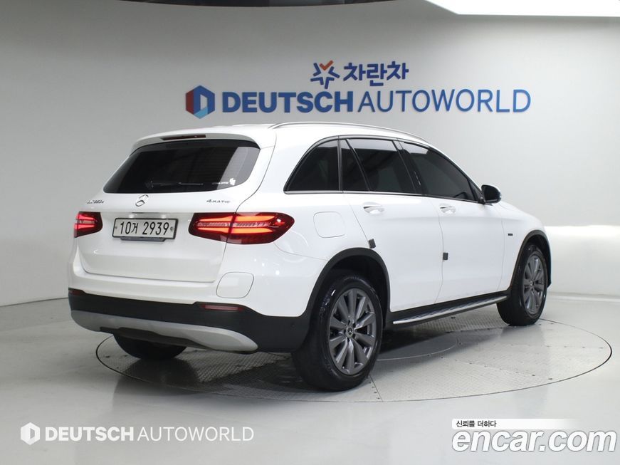 Mercedes-Benz GLC-Class 2019
