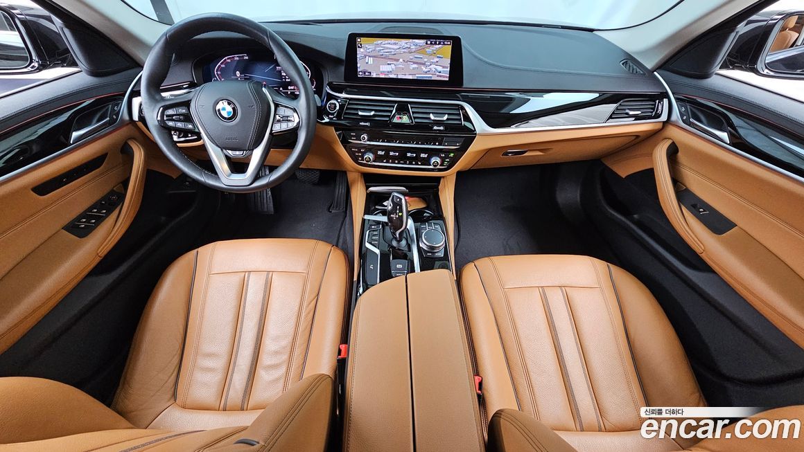BMW 5-Series 2020