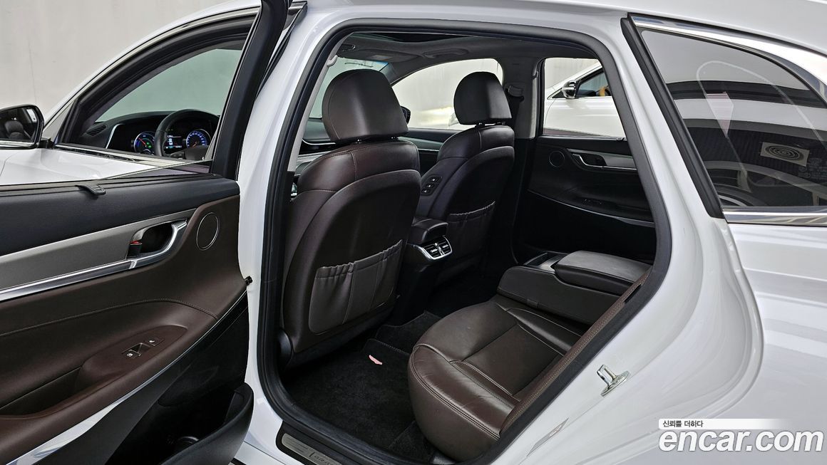 Hyundai Grandeur 2021