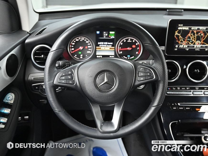 Mercedes-Benz GLC-Class 2019