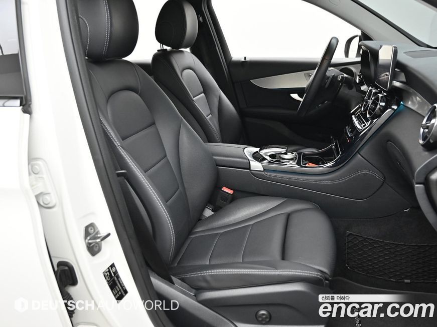 Mercedes-Benz GLC-Class 2019