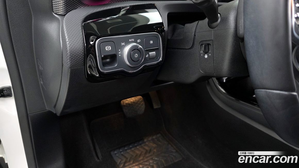 Mercedes-Benz A-Class 2023