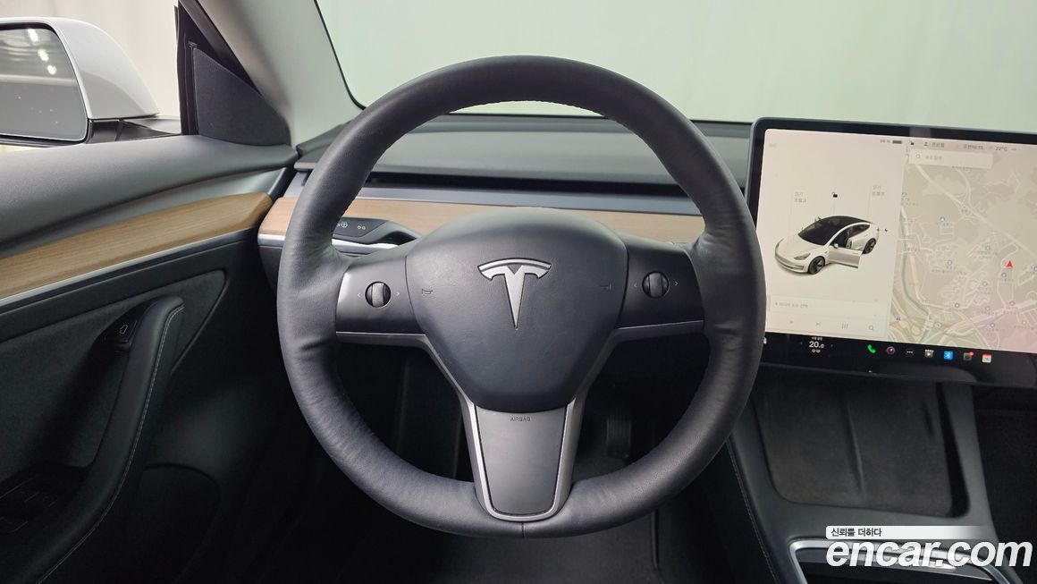 Tesla Model 3 2021