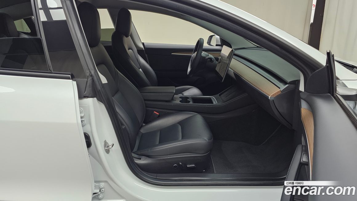 Tesla Model 3 2021