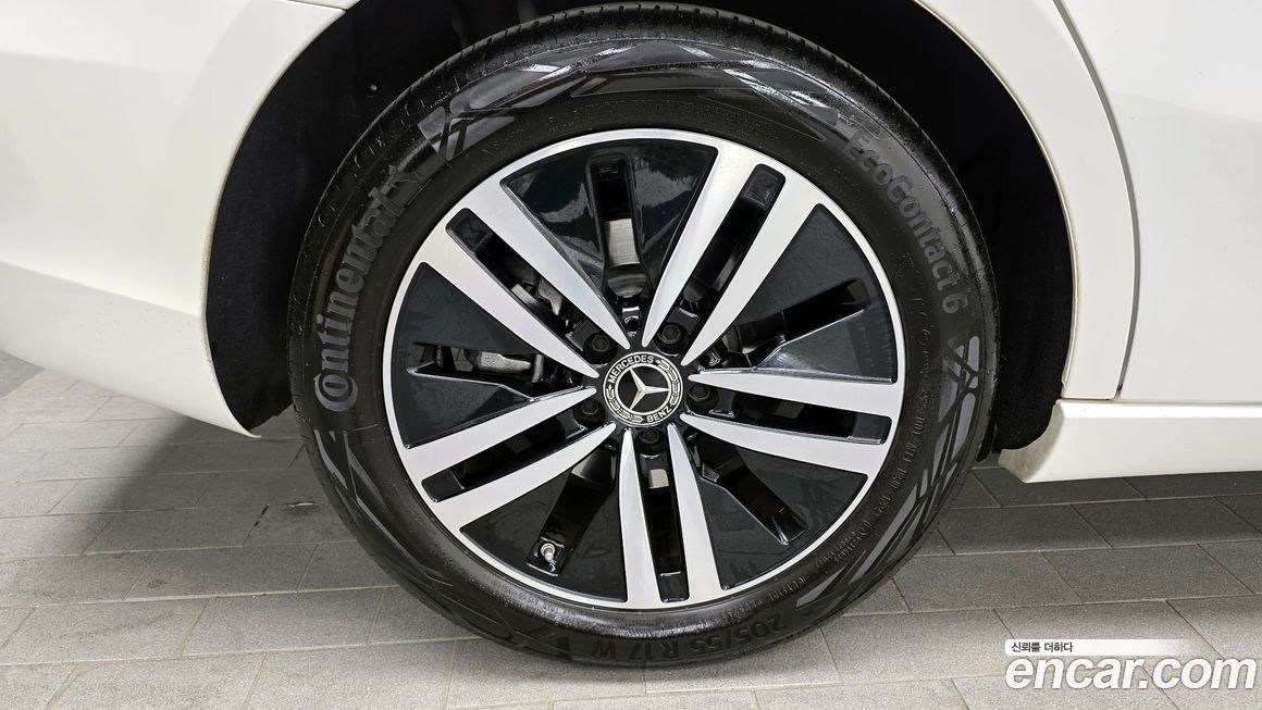 Mercedes-Benz A-Class 2023