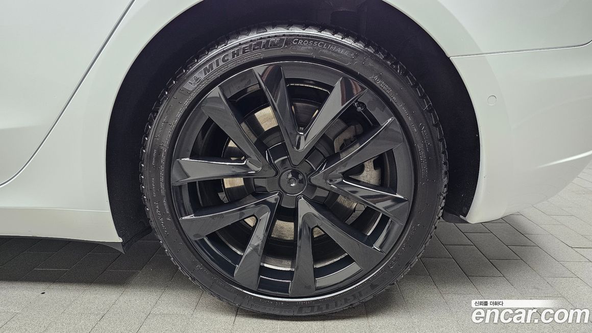 Tesla Model 3 2021