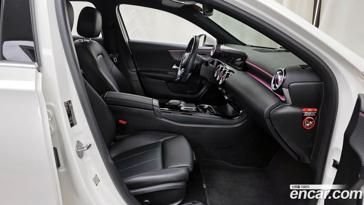 Mercedes-Benz A-Class 2023