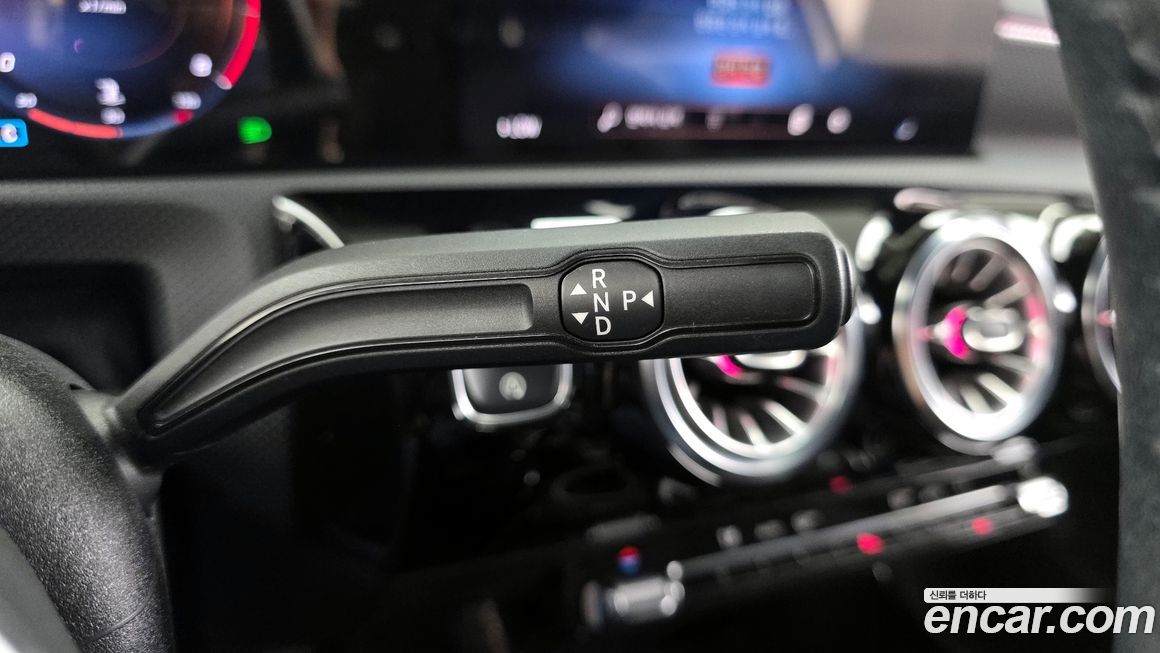 Mercedes-Benz A-Class 2023
