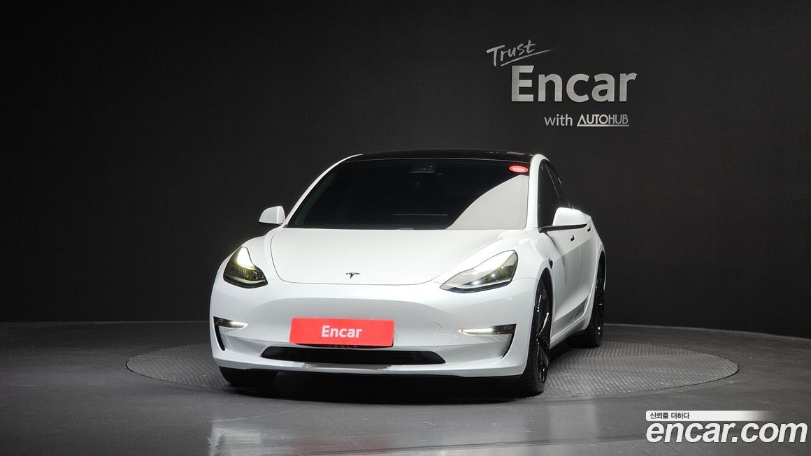 Tesla Model 3 2021