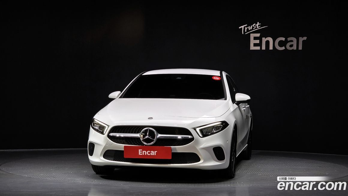 Mercedes-Benz A-Class 2023