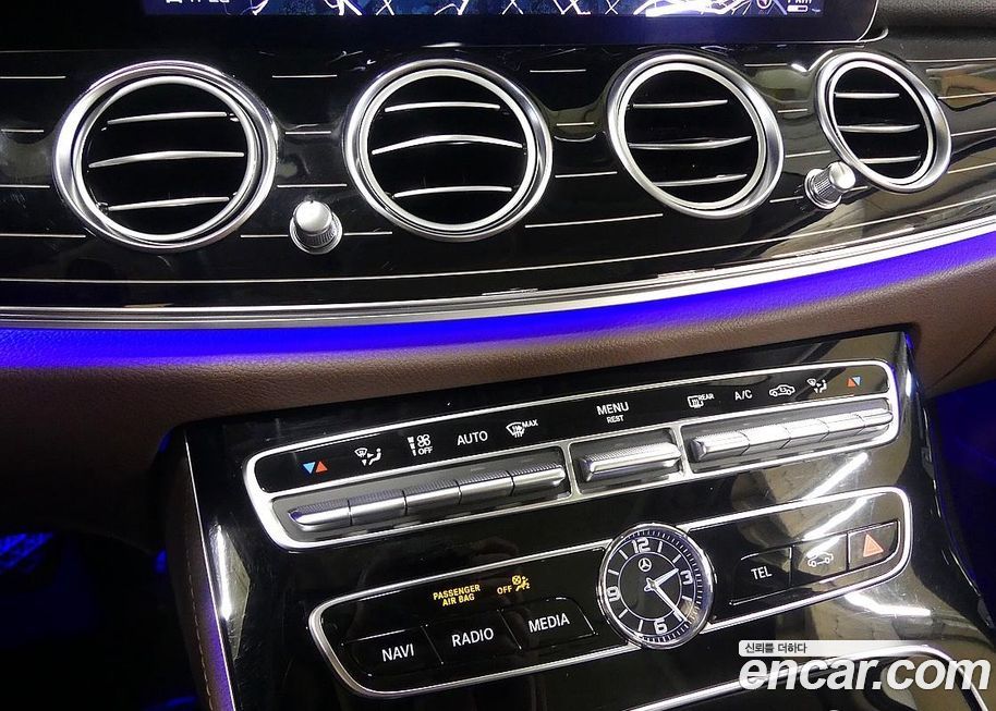 Mercedes-Benz E-Class 2019