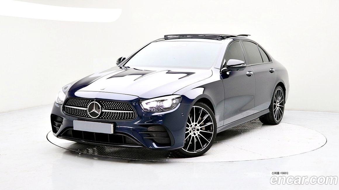 Mercedes-Benz E-Class 2023