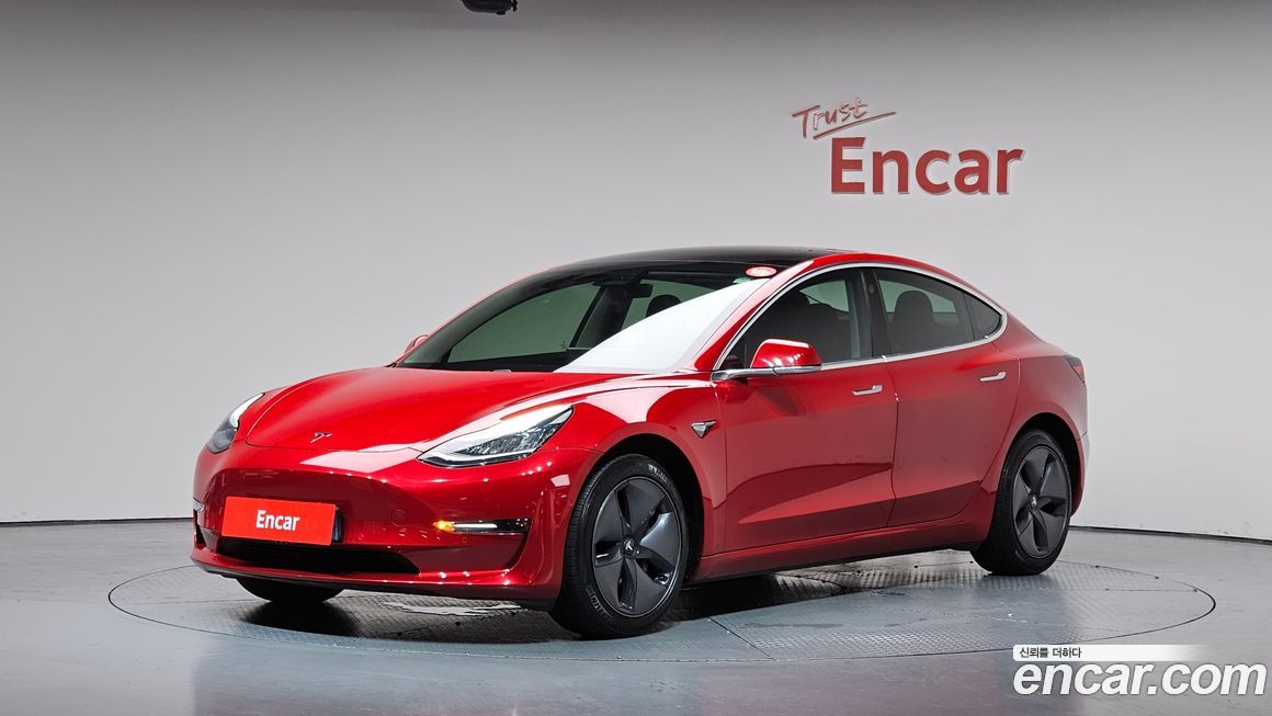 Tesla Model 3 2020