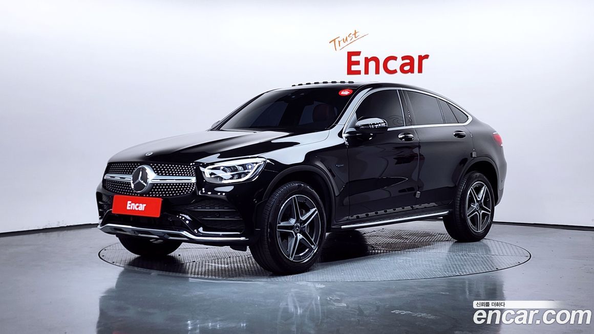 Mercedes-Benz GLC-Class 2021