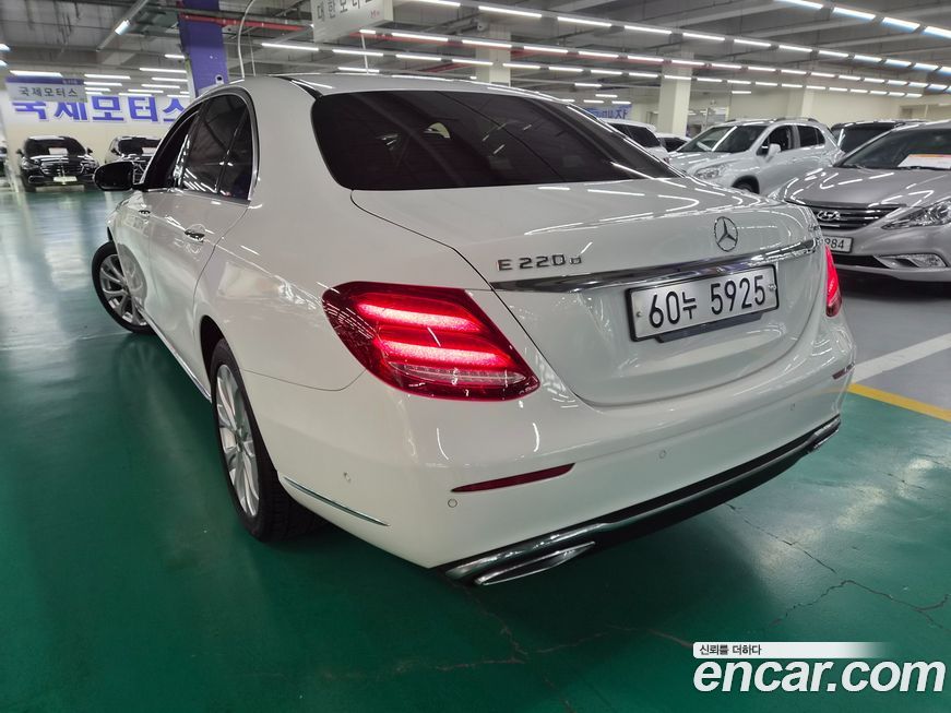 Mercedes-Benz E-Class 2019