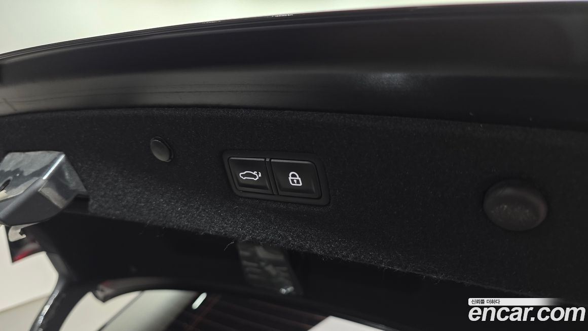 Kia K8 2023