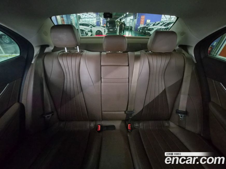 Mercedes-Benz E-Class 2019