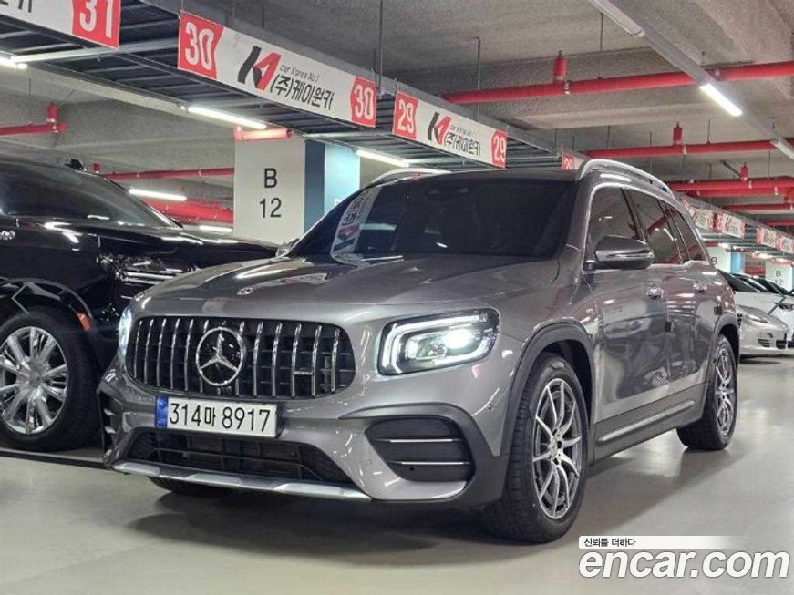 Mercedes-Benz GLB-Class 2023