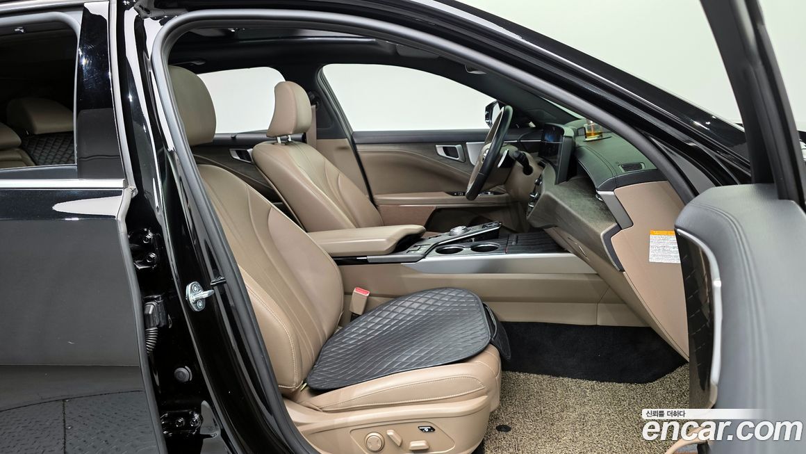 Kia K8 2023