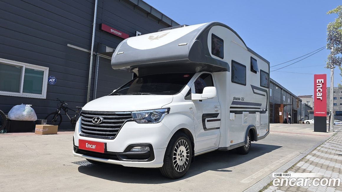 Hyundai Starex 2021