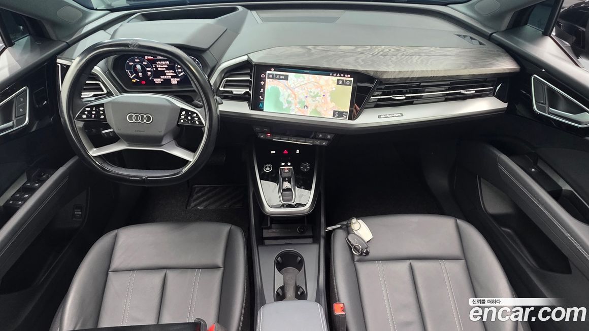 Audi Q4 e-tron 2025