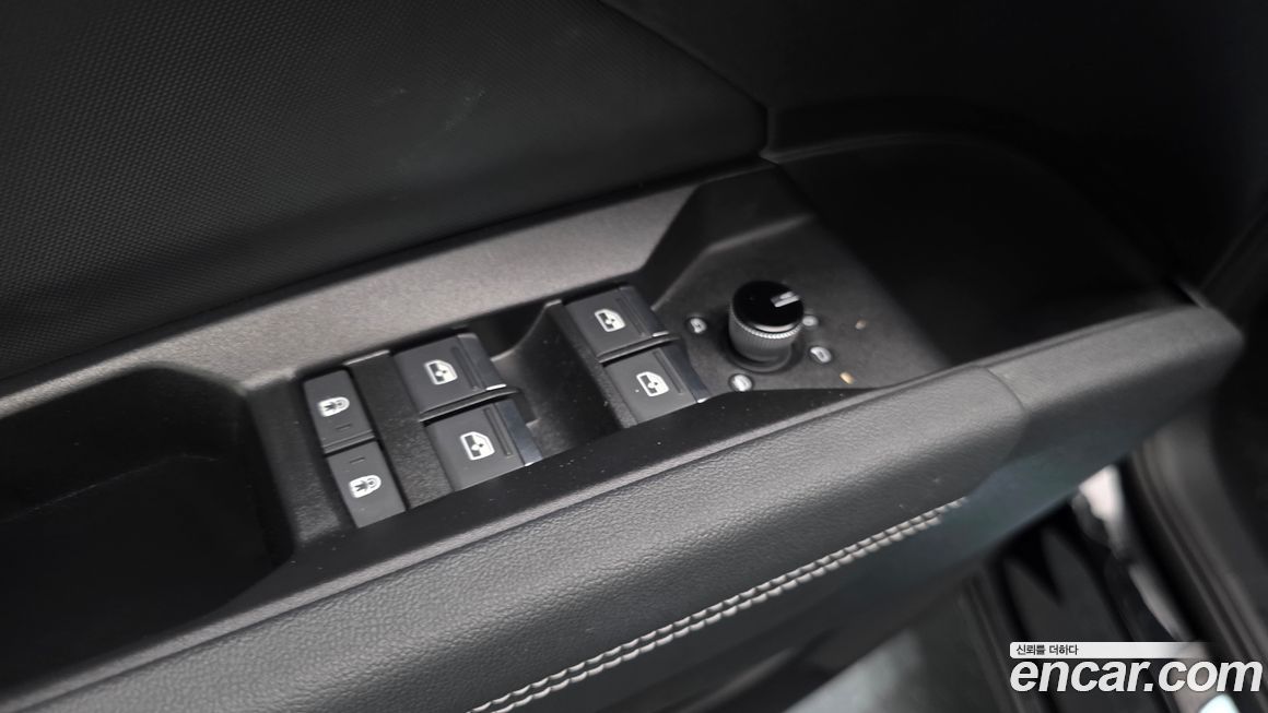 Audi Q4 e-tron 2025