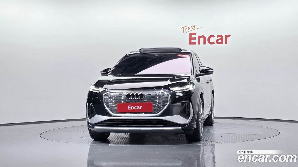 Audi Q4 e-tron 2025