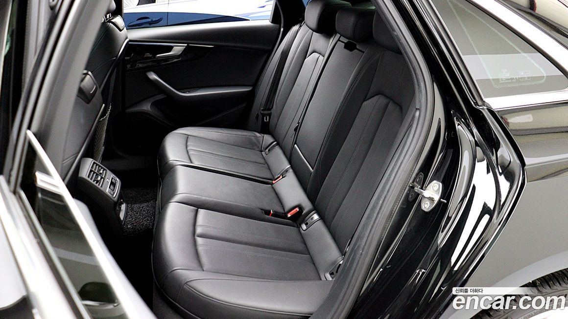 Audi A4 2022