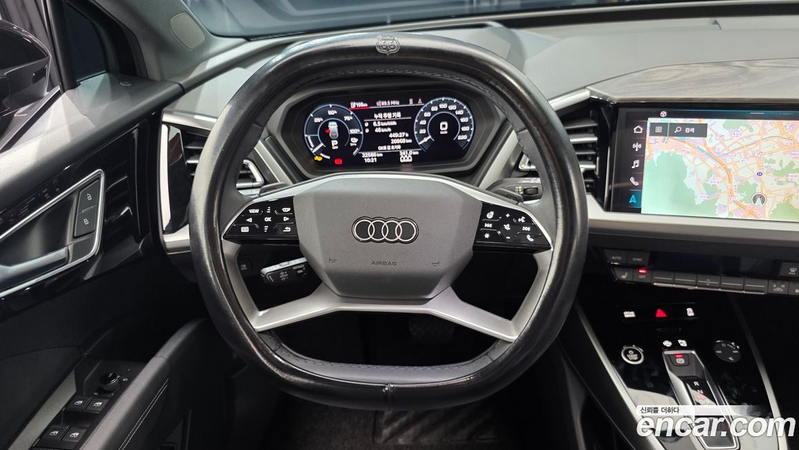 Audi Q4 e-tron 2025