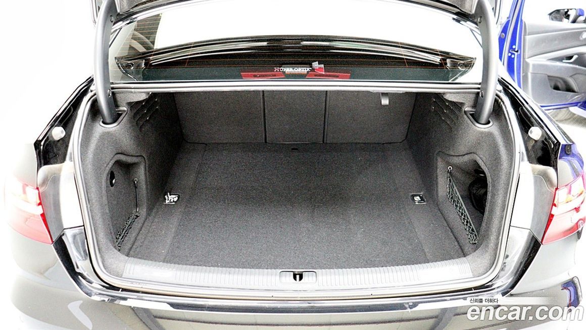 Audi A4 2022