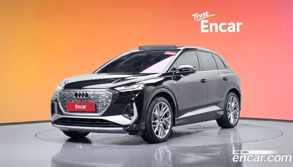 Audi Q4 e-tron 2025