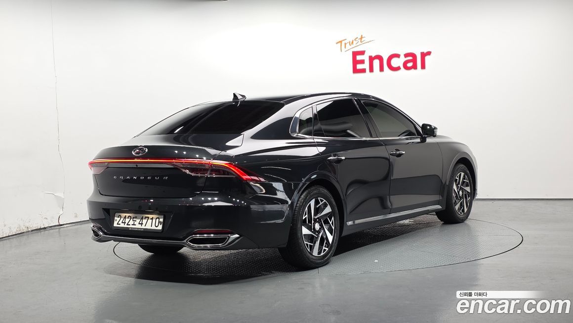 Hyundai Grandeur 2020