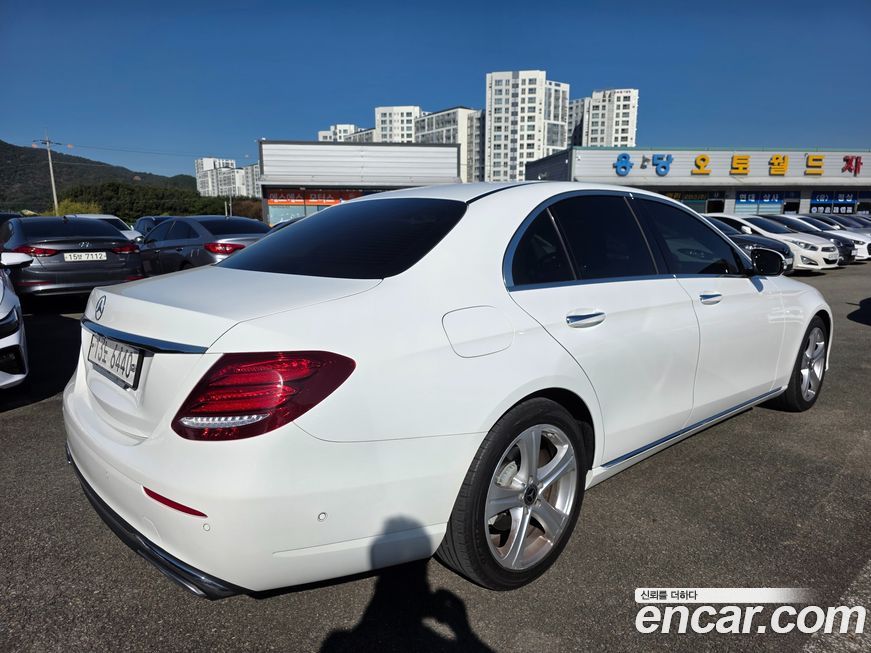 Mercedes-Benz E-Class 2018