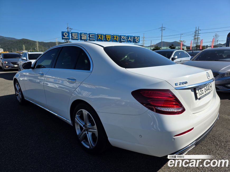 Mercedes-Benz E-Class 2018