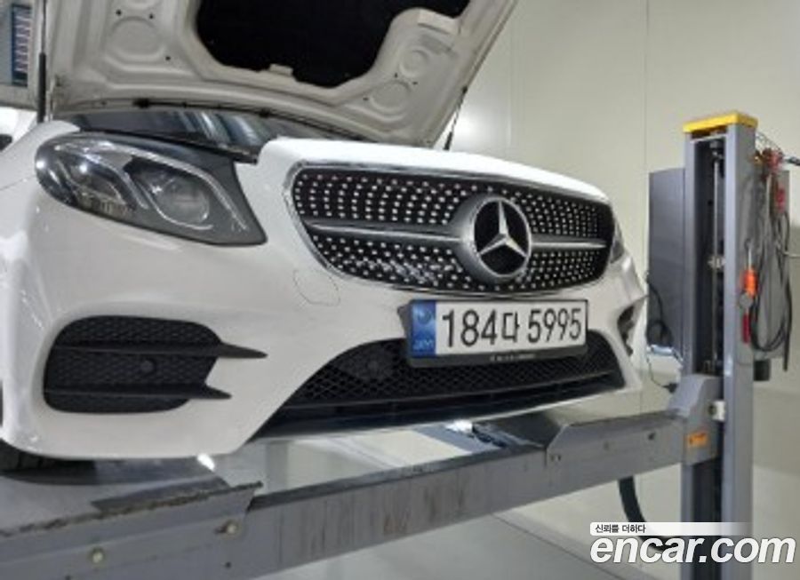 Mercedes-Benz E-Class 2018