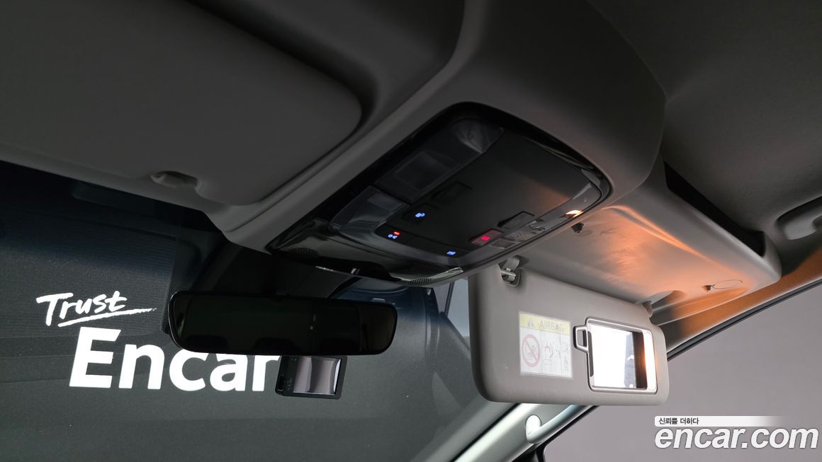 Hyundai Staria 2023
